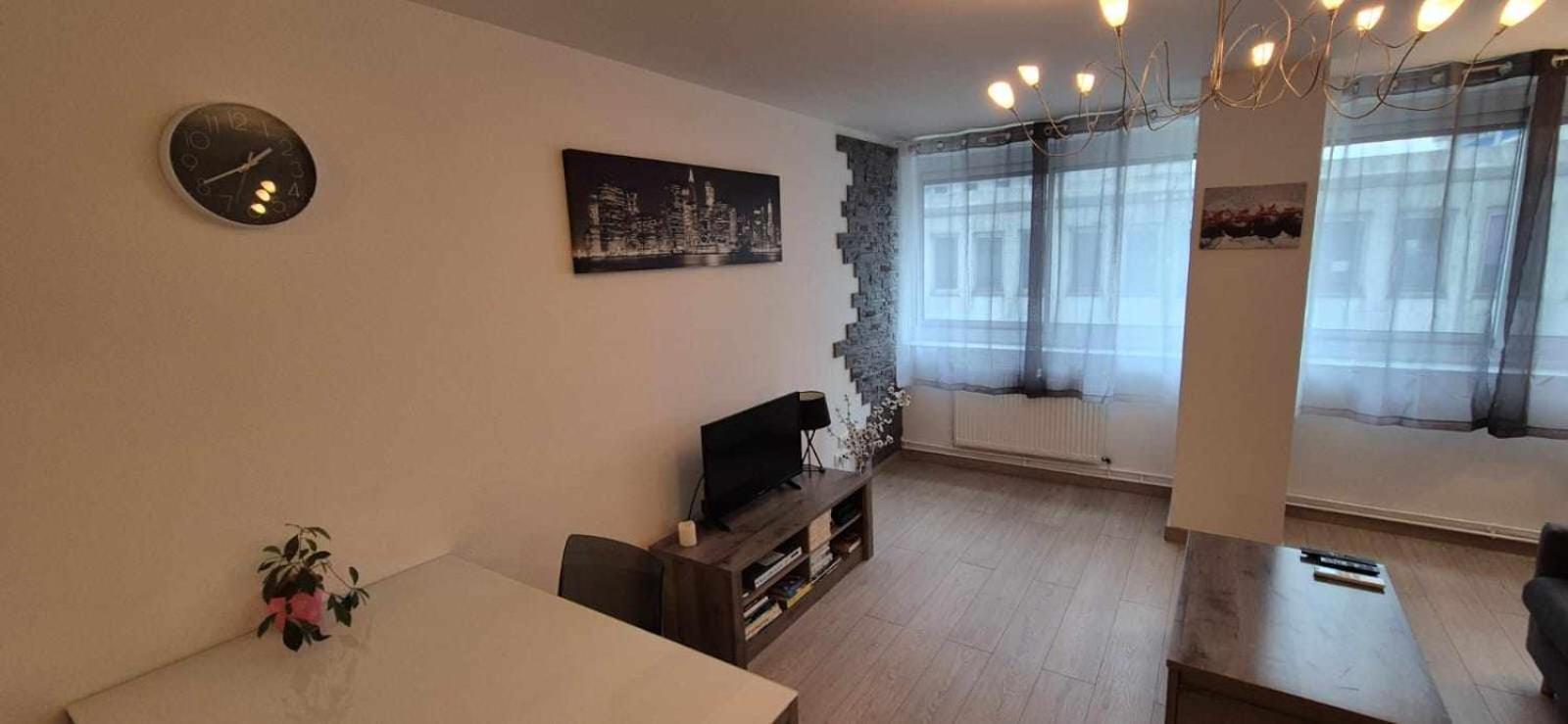 Nouveau !! Appartement Confortable Totalement Renove Avec Parking Gratuit - Hypercentre De Nancy Dış mekan fotoğraf