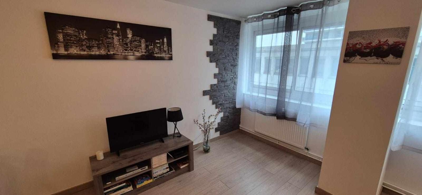 Nouveau !! Appartement Confortable Totalement Renove Avec Parking Gratuit - Hypercentre De Nancy Dış mekan fotoğraf
