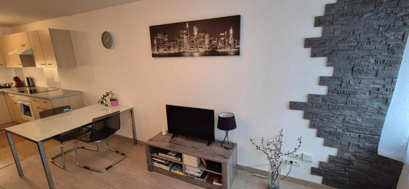 Nouveau !! Appartement Confortable Totalement Renove Avec Parking Gratuit - Hypercentre De Nancy Dış mekan fotoğraf
