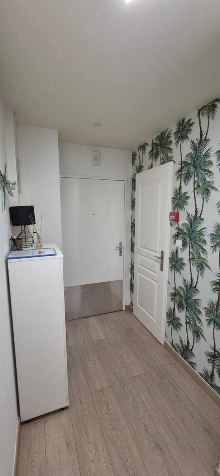 Nouveau !! Appartement Confortable Totalement Renove Avec Parking Gratuit - Hypercentre De Nancy Dış mekan fotoğraf
